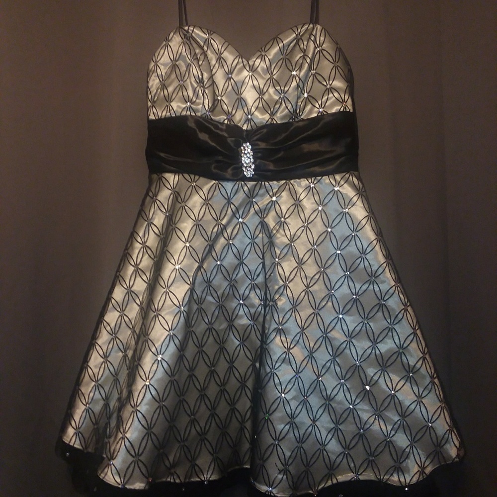 Starbox Prom Dress